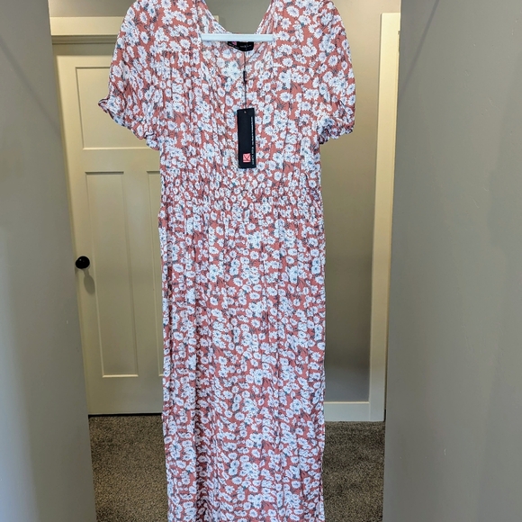 LOT of 4 floral wrap dresses, sized XL - Picture 8 of 16